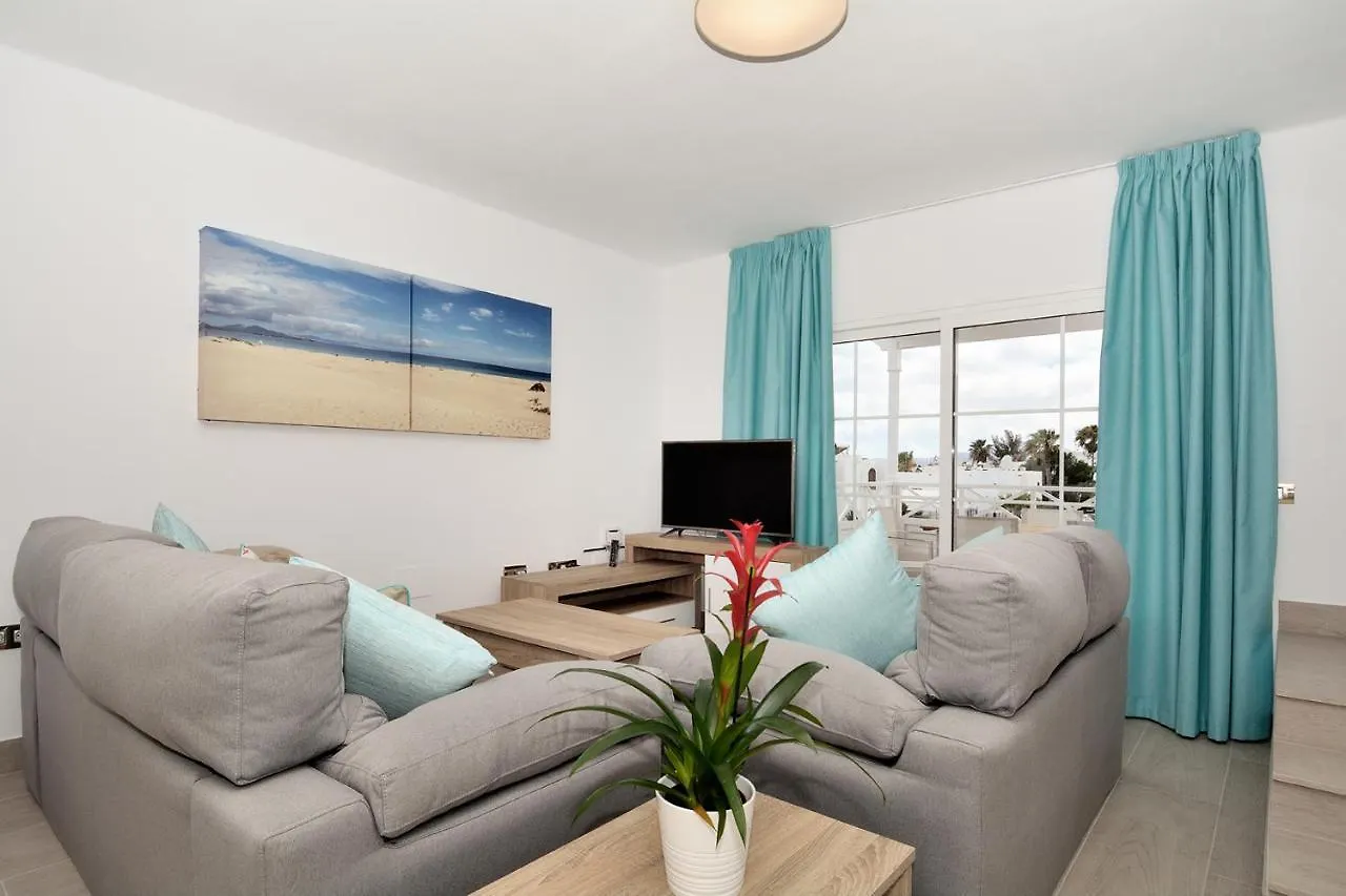 Lovely 3-Bed Villa In Puerto Del Carmen Puerto del Carmen
